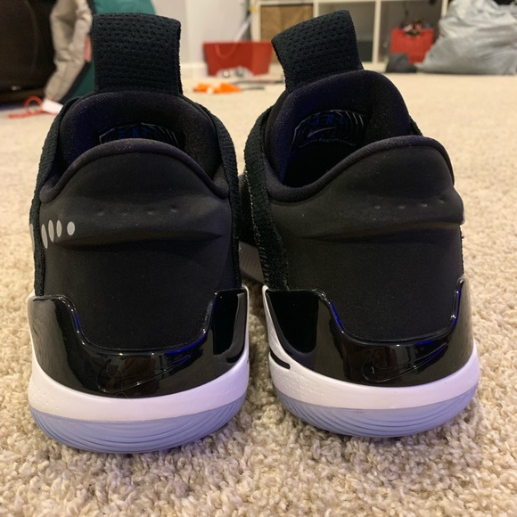 Nike adapt BB black/white - Picture 3 of 8